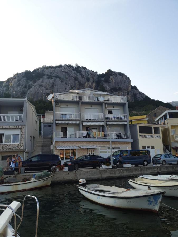 Apartmani Alfijo Klek Exterior photo