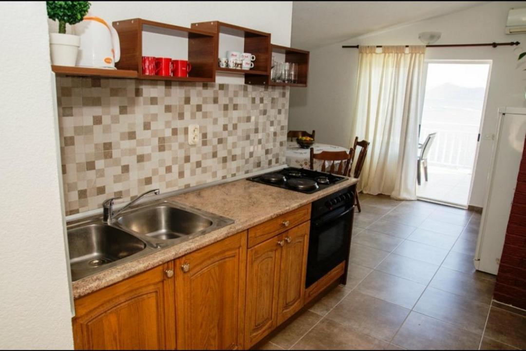 Apartmani Alfijo Klek Exterior photo